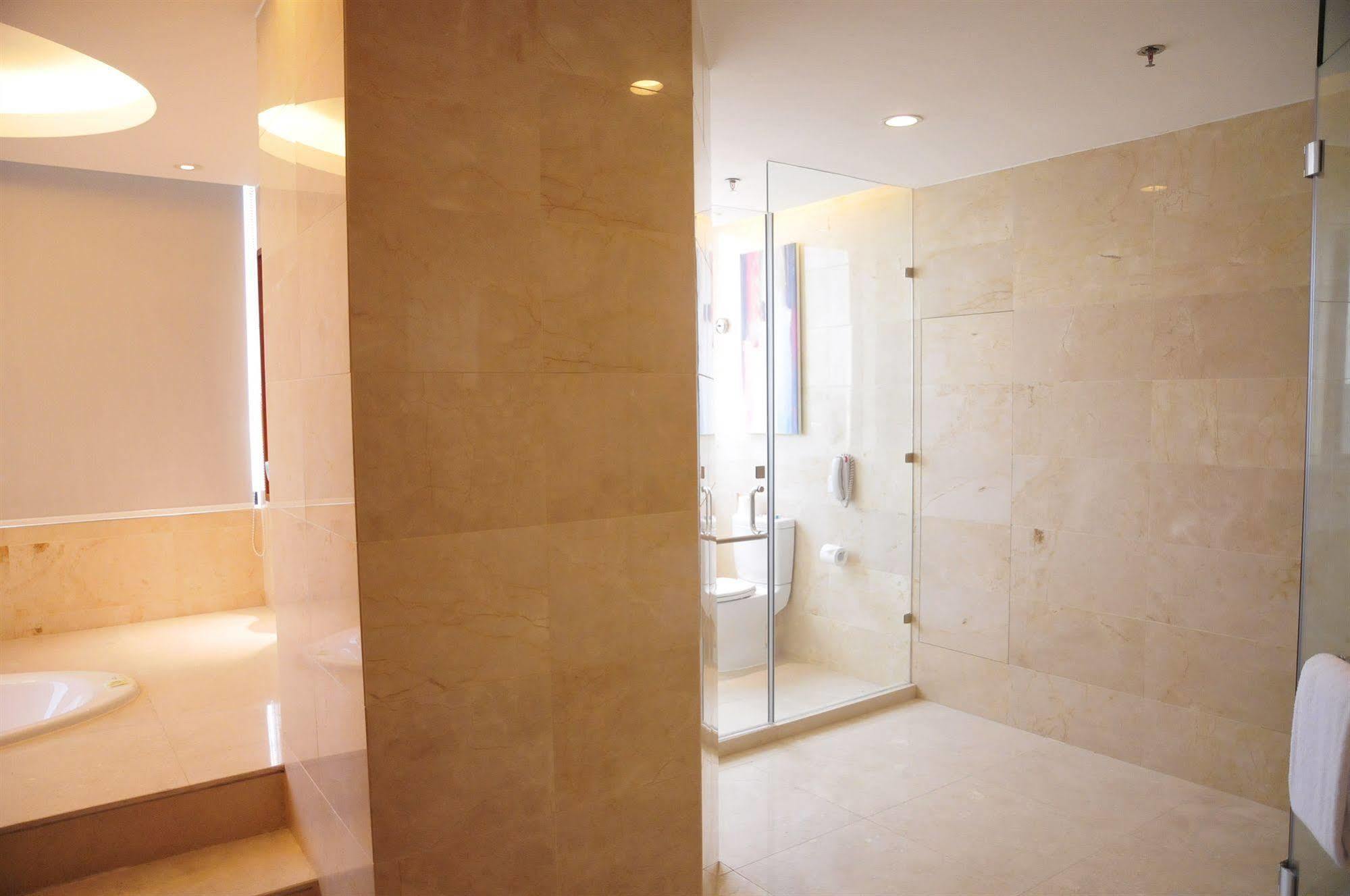 Four Points By Sheraton Taicang Exterior photo