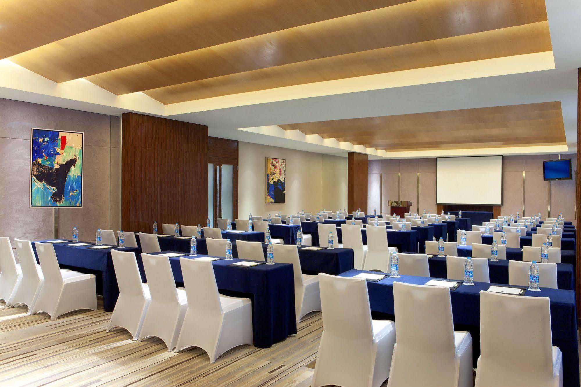 Four Points By Sheraton Taicang Exterior photo