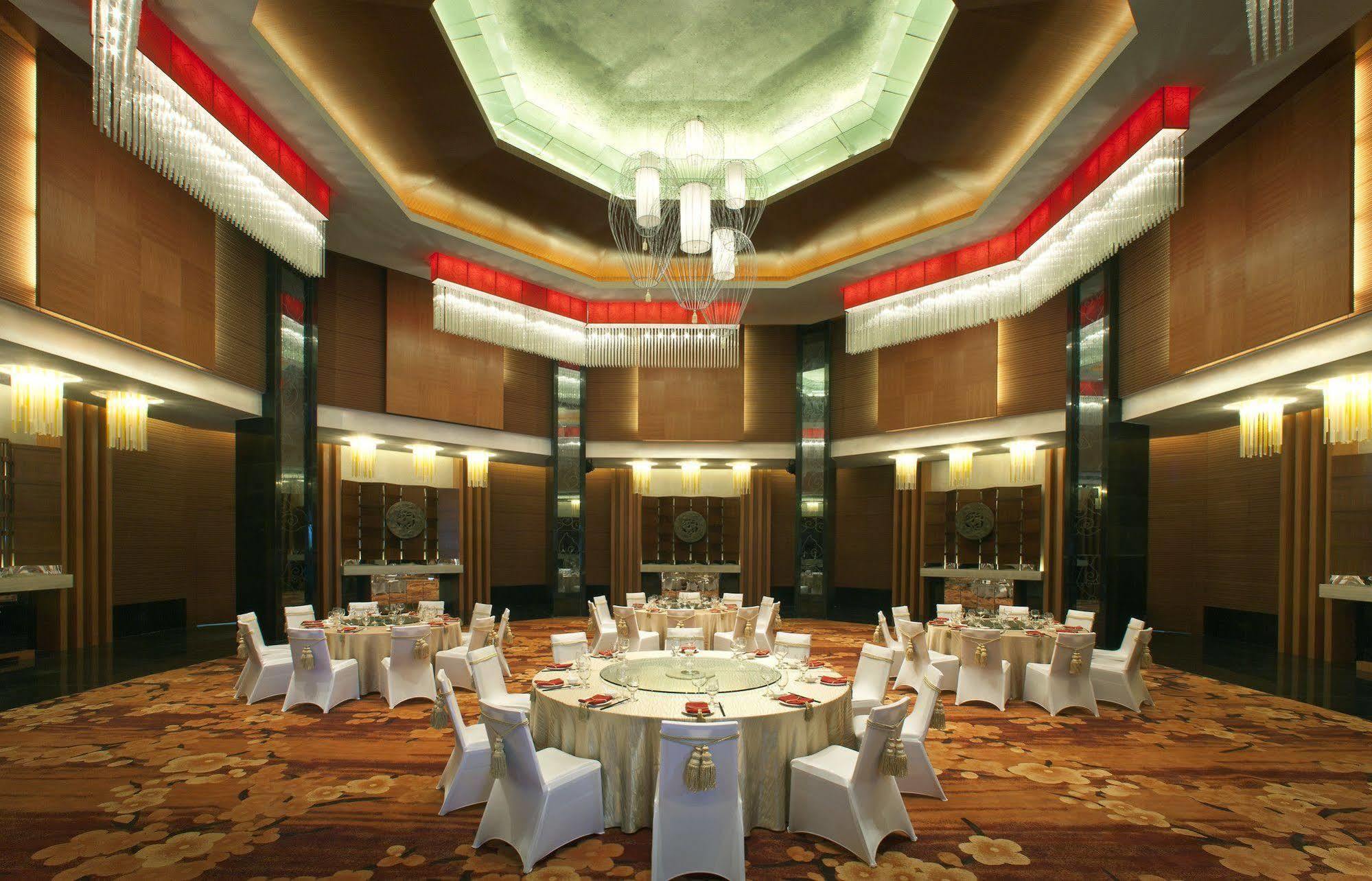Four Points By Sheraton Taicang Exterior photo